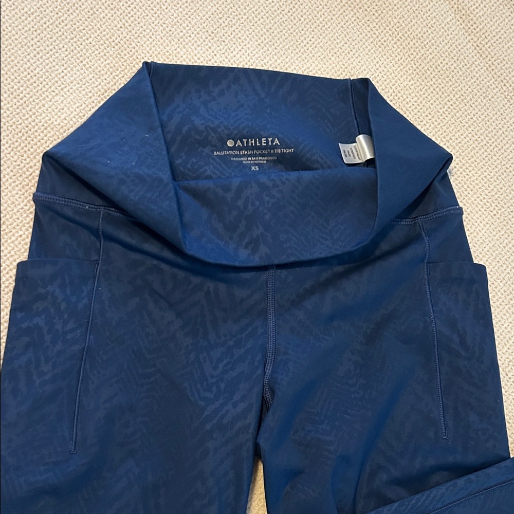 Athleta Navy Patterned Leggings